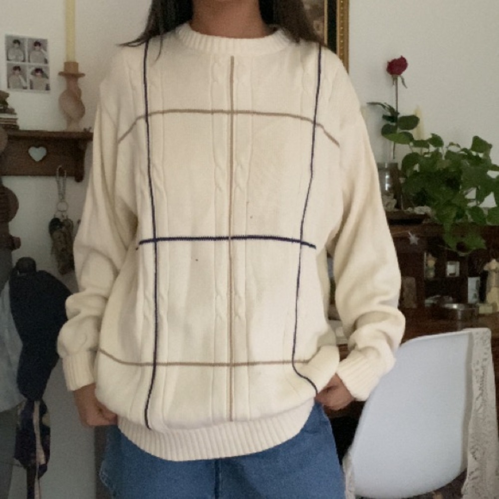 oversized sweater